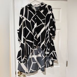 Black and White oversized high-low top